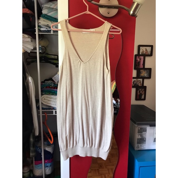 Beige dress in M fits large - Picture 1 of 1